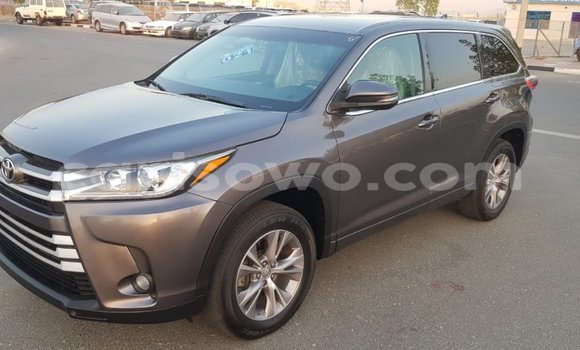 Ra Imported Toyota Highlander Miiran Ọkọ̀ in Import - Dubai ni Benin Ra Imported Toyota Highlander Miiran Ọkọ̀ in Import - Dubai ni Benin