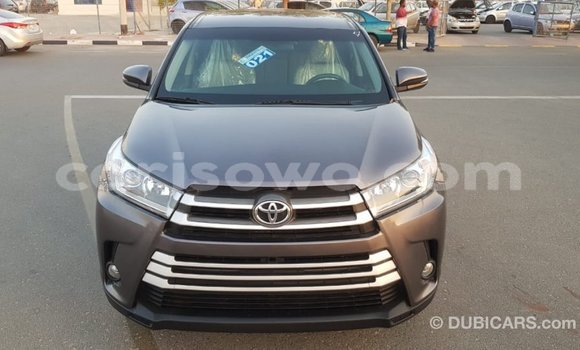 Ra Imported Toyota Highlander Miiran Ọkọ̀ in Import - Dubai ni Benin Ra Imported Toyota Highlander Miiran Ọkọ̀ in Import - Dubai ni Benin