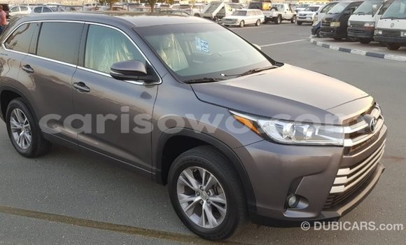 Ra Imported Toyota Highlander Miiran Ọkọ̀ in Import - Dubai ni Benin Ra Imported Toyota Highlander Miiran Ọkọ̀ in Import - Dubai ni Benin