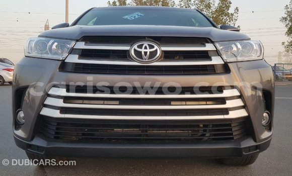 Ra Imported Toyota Highlander Miiran Ọkọ̀ in Import - Dubai ni Benin Ra Imported Toyota Highlander Miiran Ọkọ̀ in Import - Dubai ni Benin