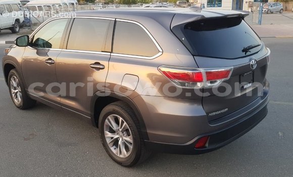 Ra Imported Toyota Highlander Miiran Ọkọ̀ in Import - Dubai ni Benin Ra Imported Toyota Highlander Miiran Ọkọ̀ in Import - Dubai ni Benin