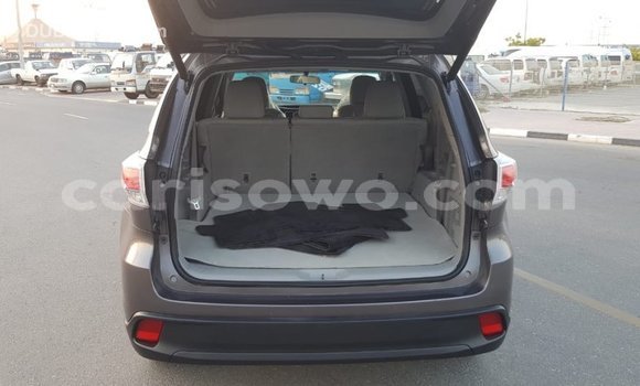 Ra Imported Toyota Highlander Miiran Ọkọ̀ in Import - Dubai ni Benin Ra Imported Toyota Highlander Miiran Ọkọ̀ in Import - Dubai ni Benin