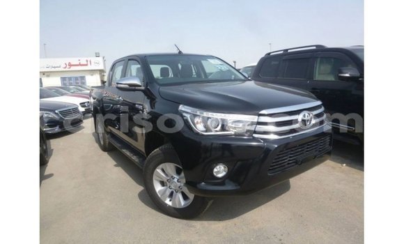 Sayi Imported Toyota Hilux Black Mota in Import - Dubai a Benin Sayi Imported Toyota Hilux Black Mota in Import - Dubai a Benin