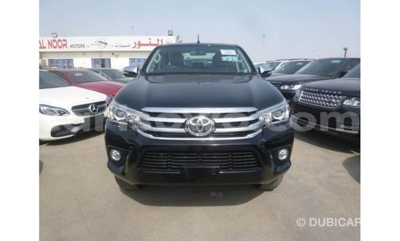 Sayi Imported Toyota Hilux Black Mota in Import - Dubai a Benin Sayi Imported Toyota Hilux Black Mota in Import - Dubai a Benin