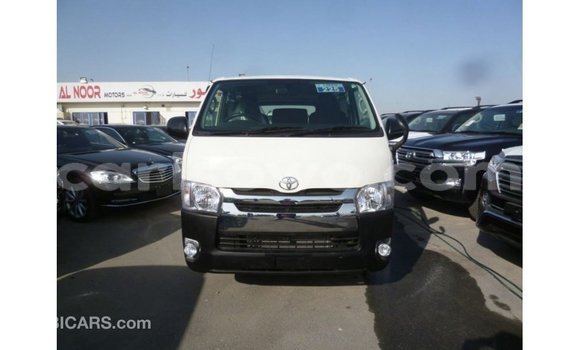 Ra Imported Toyota Hiace funfun Ọkọ̀ in Import - Dubai ni Benin Ra Imported Toyota Hiace funfun Ọkọ̀ in Import - Dubai ni Benin