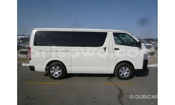 Ra Imported Toyota Hiace funfun Ọkọ̀ in Import - Dubai ni Benin Ra Imported Toyota Hiace funfun Ọkọ̀ in Import - Dubai ni Benin