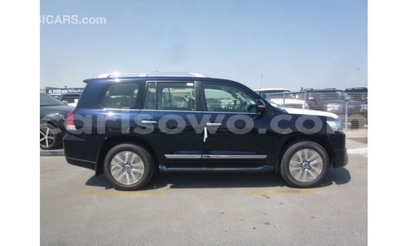 Sayi Imported Toyota Land Cruiser Blue Mota in Import - Dubai a Benin Sayi Imported Toyota Land Cruiser Blue Mota in Import - Dubai a Benin