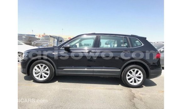Sayi Imported Volkswagen Tiguan Black Mota in Import - Dubai a Benin Sayi Imported Volkswagen Tiguan Black Mota in Import - Dubai a Benin