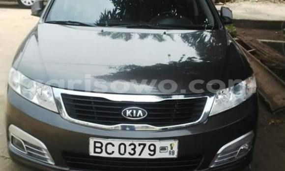 Sayi Na hannu Kia Carens Black Mota in Cotonou a Benin