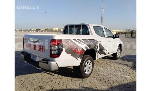 Buy Import Mitsubishi L200 White Car in Import - Dubai in Benign Buy Import Mitsubishi L200 White Car in Import - Dubai in Benign