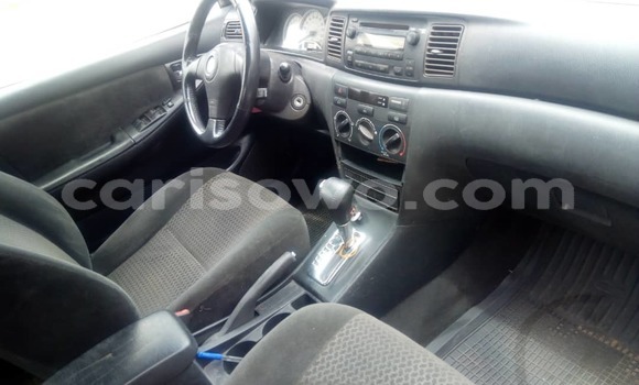 Ra Àlòkù Toyota Corolla funfun Ọkọ̀ in Cotonou ni Benin Ra Àlòkù Toyota Corolla funfun Ọkọ̀ in Cotonou ni Benin