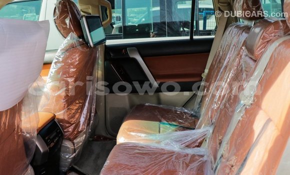 Acheter Import Voiture Toyota Prado Rouge à Import - Dubai, Benin Acheter Import Voiture Toyota Prado Rouge à Import - Dubai, Benin