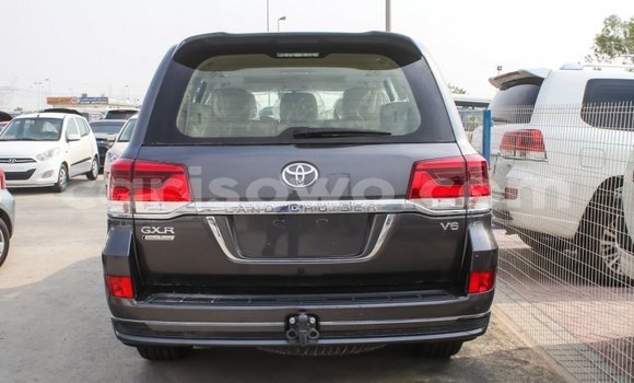 Ra Imported Toyota Land Cruiser Miiran Ọkọ̀ in Import - Dubai ni Benin Ra Imported Toyota Land Cruiser Miiran Ọkọ̀ in Import - Dubai ni Benin