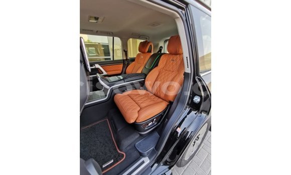 Sayi Imported Toyota Land Cruiser Black Mota in Import - Dubai a Benin Sayi Imported Toyota Land Cruiser Black Mota in Import - Dubai a Benin