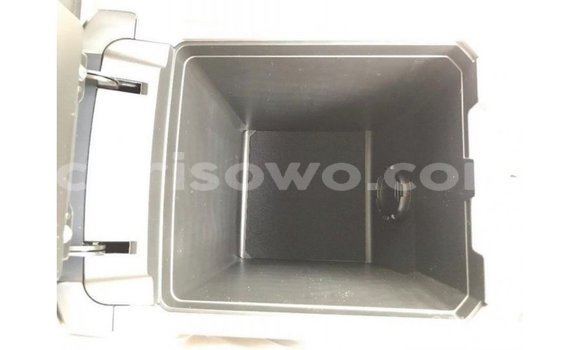 Acheter Import Voiture Toyota Prado Noir à Import - Dubai, Benin Acheter Import Voiture Toyota Prado Noir à Import - Dubai, Benin