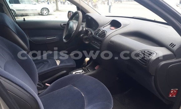 Ra Àlòkù Peugeot 206 Silver Ọkọ̀ in Cotonou ni Benin Ra Àlòkù Peugeot 206 Silver Ọkọ̀ in Cotonou ni Benin