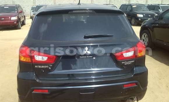 Acheter Occasion Voiture Mitsubishi Outlander Noir à Porto Novo, Benin Acheter Occasion Voiture Mitsubishi Outlander Noir à Porto Novo, Benin