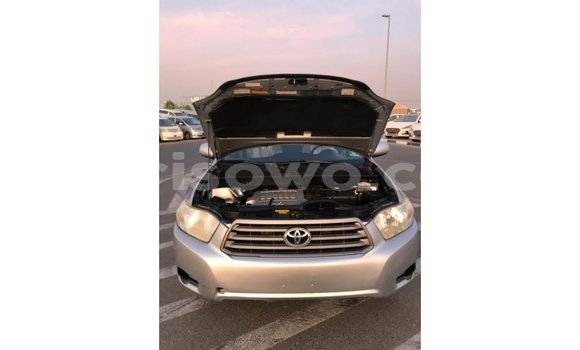Sayi Imported Toyota Highlander Sauran Mota in Import - Dubai a Benin Sayi Imported Toyota Highlander Sauran Mota in Import - Dubai a Benin