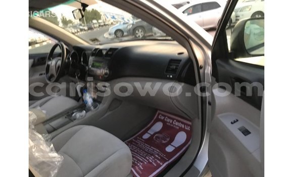 Sayi Imported Toyota Highlander Sauran Mota in Import - Dubai a Benin Sayi Imported Toyota Highlander Sauran Mota in Import - Dubai a Benin