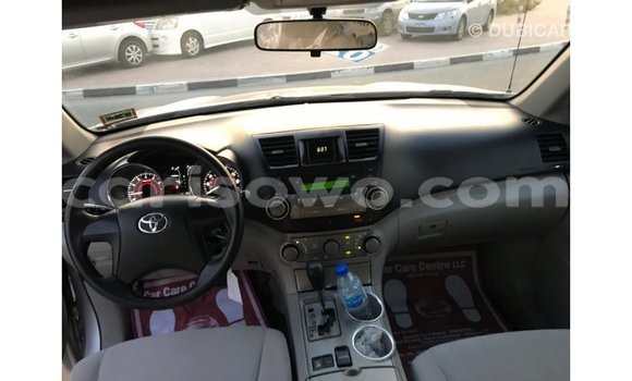 Sayi Imported Toyota Highlander Sauran Mota in Import - Dubai a Benin Sayi Imported Toyota Highlander Sauran Mota in Import - Dubai a Benin