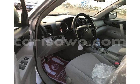 Sayi Imported Toyota Highlander Sauran Mota in Import - Dubai a Benin Sayi Imported Toyota Highlander Sauran Mota in Import - Dubai a Benin