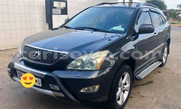 Sayi Na hannu Lexus RX 330 Black Mota in Cotonou a Benin Sayi Na hannu Lexus RX 330 Black Mota in Cotonou a Benin