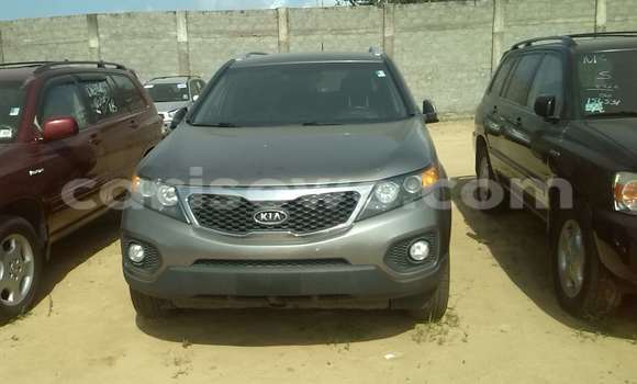 Sayi Na hannu Kia Sorento Brown Mota in Porto Novo a Benin