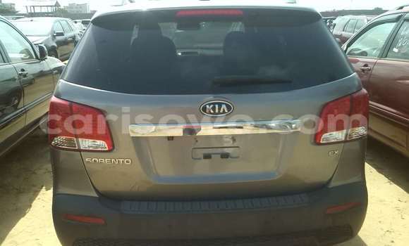 Acheter Occasion Voiture Kia Sorento Marron à Porto Novo, Benin Acheter Occasion Voiture Kia Sorento Marron à Porto Novo, Benin