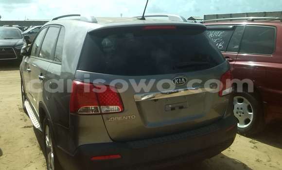 Acheter Occasion Voiture Kia Sorento Marron à Porto Novo, Benin Acheter Occasion Voiture Kia Sorento Marron à Porto Novo, Benin