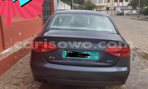 Sayi Na hannu Audi A4 Black Mota in Cotonou a Benin Sayi Na hannu Audi A4 Black Mota in Cotonou a Benin