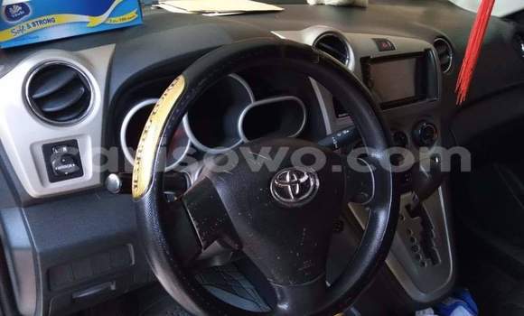 Sayi Na hannu Toyota Matrix White Mota in Cotonou a Benin Sayi Na hannu Toyota Matrix White Mota in Cotonou a Benin
