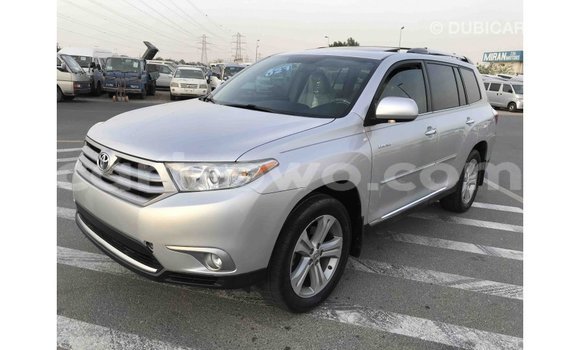 Buy Import Toyota Highlander Other Car in Import - Dubai in Benign Buy Import Toyota Highlander Other Car in Import - Dubai in Benign