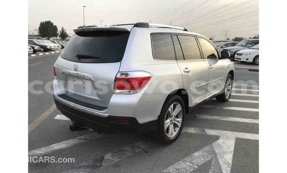 Buy Import Toyota Highlander Other Car in Import - Dubai in Benign Buy Import Toyota Highlander Other Car in Import - Dubai in Benign
