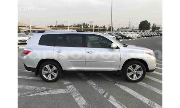 Buy Import Toyota Highlander Other Car in Import - Dubai in Benign Buy Import Toyota Highlander Other Car in Import - Dubai in Benign