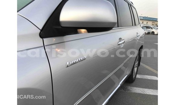 Buy Import Toyota Highlander Other Car in Import - Dubai in Benign Buy Import Toyota Highlander Other Car in Import - Dubai in Benign
