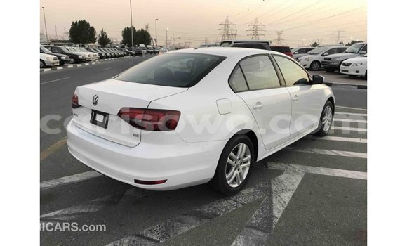 Ra Imported Volkswagen Jetta funfun Ọkọ̀ in Import - Dubai ni Benin Ra Imported Volkswagen Jetta funfun Ọkọ̀ in Import - Dubai ni Benin