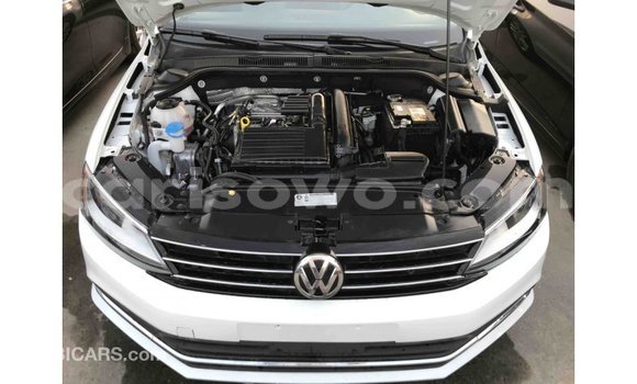 Ra Imported Volkswagen Jetta funfun Ọkọ̀ in Import - Dubai ni Benin Ra Imported Volkswagen Jetta funfun Ọkọ̀ in Import - Dubai ni Benin