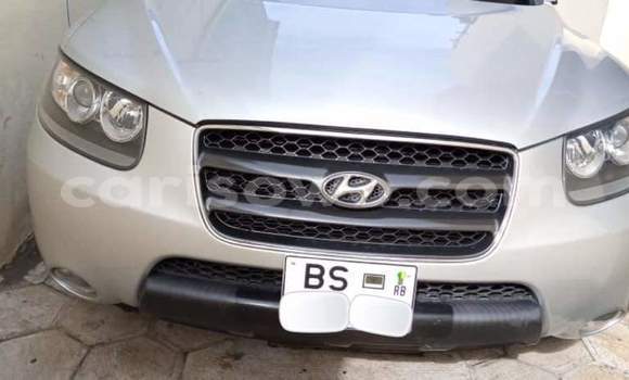 Ra Àlòkù Hyundai Santa Fe Silver Ọkọ̀ in Cotonou ni Benin Ra Àlòkù Hyundai Santa Fe Silver Ọkọ̀ in Cotonou ni Benin
