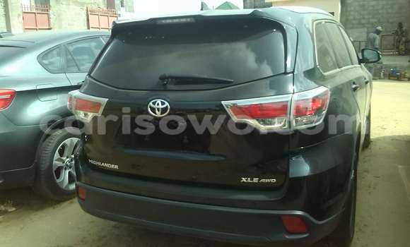 Acheter Occasion Voiture Toyota Highlander Noir à Porto Novo, Benin Acheter Occasion Voiture Toyota Highlander Noir à Porto Novo, Benin