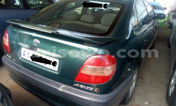 Acheter Occasion Voiture Toyota Avensis Vert à Cotonou, Benin Acheter Occasion Voiture Toyota Avensis Vert à Cotonou, Benin