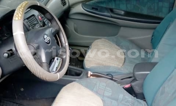 Sayi Na hannu Nissan Almera Azurfa Mota in Cotonou a Benin Sayi Na hannu Nissan Almera Azurfa Mota in Cotonou a Benin