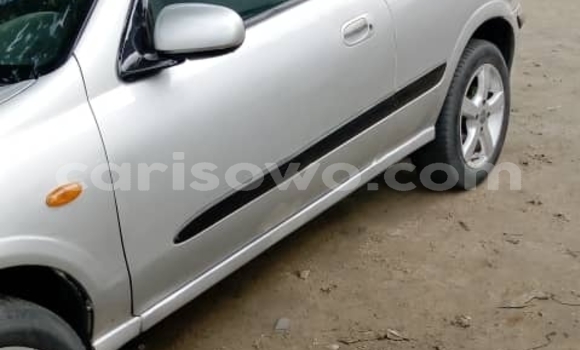 Sayi Na hannu Nissan Almera Azurfa Mota in Cotonou a Benin Sayi Na hannu Nissan Almera Azurfa Mota in Cotonou a Benin