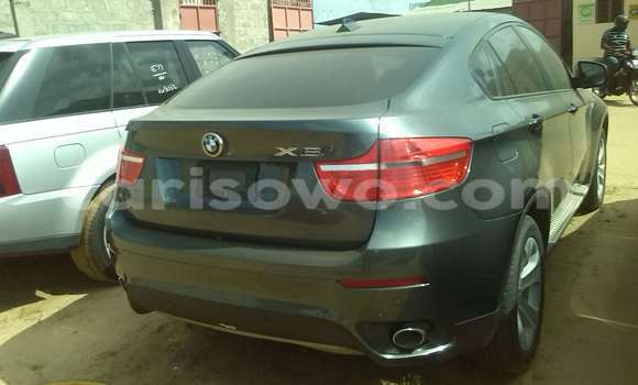 Acheter Occasion Voiture BMW X6 Marron à Porto Novo, Benin Acheter Occasion Voiture BMW X6 Marron à Porto Novo, Benin