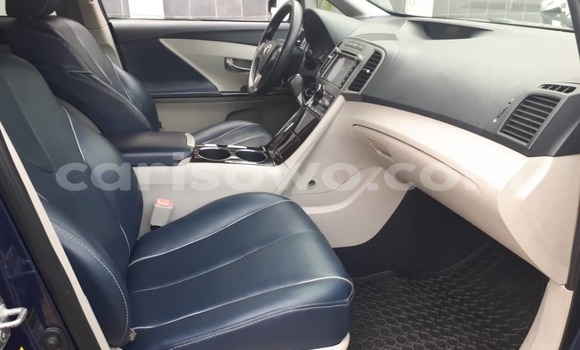 Ra Àlòkù Toyota Venza Blue Ọkọ̀ in Cotonou ni Benin Ra Àlòkù Toyota Venza Blue Ọkọ̀ in Cotonou ni Benin