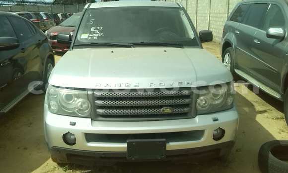 Acheter Occasion Voiture Land Rover Range Rover Gris à Porto Novo, Benin Acheter Occasion Voiture Land Rover Range Rover Gris à Porto Novo, Benin