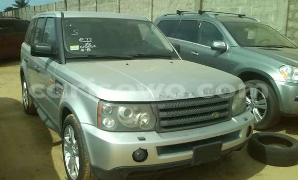 Acheter Occasion Voiture Land Rover Range Rover Gris à Porto Novo, Benin Acheter Occasion Voiture Land Rover Range Rover Gris à Porto Novo, Benin