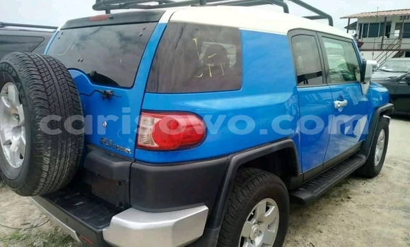 Buy Import Toyota FJ Cruiser Blue Car in Cotonou in Benign Buy Import Toyota FJ Cruiser Blue Car in Cotonou in Benign