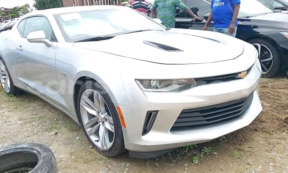 Sayi Imported Chevrolet Camaro Azurfa Mota in Cotonou a Benin Sayi Imported Chevrolet Camaro Azurfa Mota in Cotonou a Benin