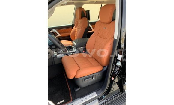 Sayi Imported Toyota Land Cruiser Black Mota in Import - Dubai a Benin Sayi Imported Toyota Land Cruiser Black Mota in Import - Dubai a Benin