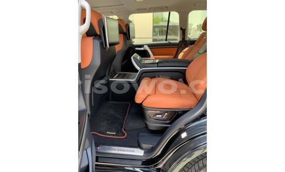 Sayi Imported Toyota Land Cruiser Black Mota in Import - Dubai a Benin Sayi Imported Toyota Land Cruiser Black Mota in Import - Dubai a Benin